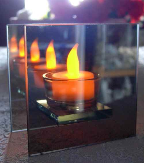 Mirrored Glass Holder with LED Tealight