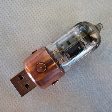 Radio Tube USB Flash Drive
