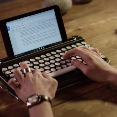Penna – Retro Bluetooth Keyboard