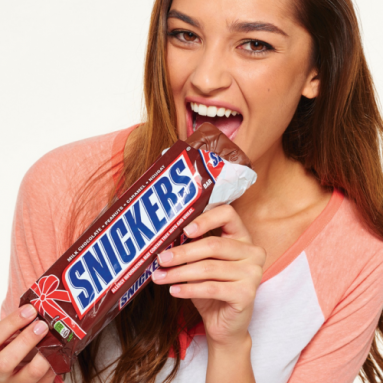 Snickers Giant Chocolate Bar